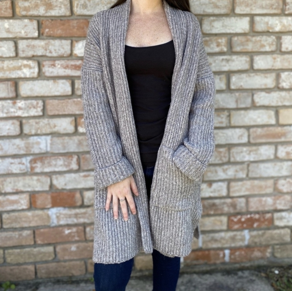 #54 Oversized cardigan 🆕